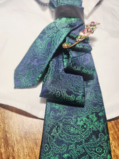 Tie Neclace