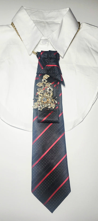 Tie Neclace