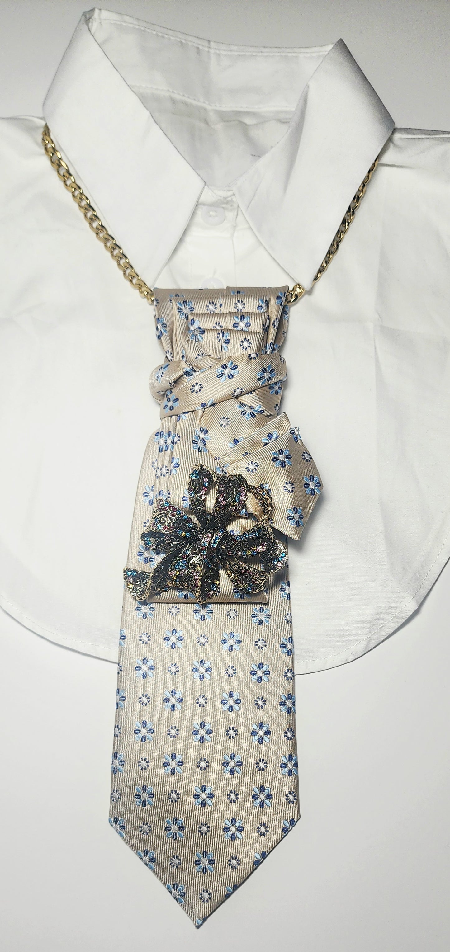 Tie Neclace
